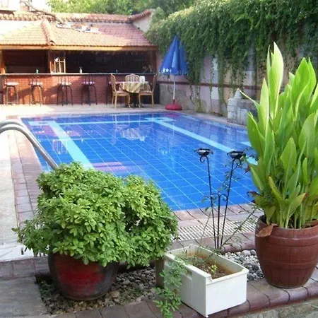 Otel Kaleici Pera Palace